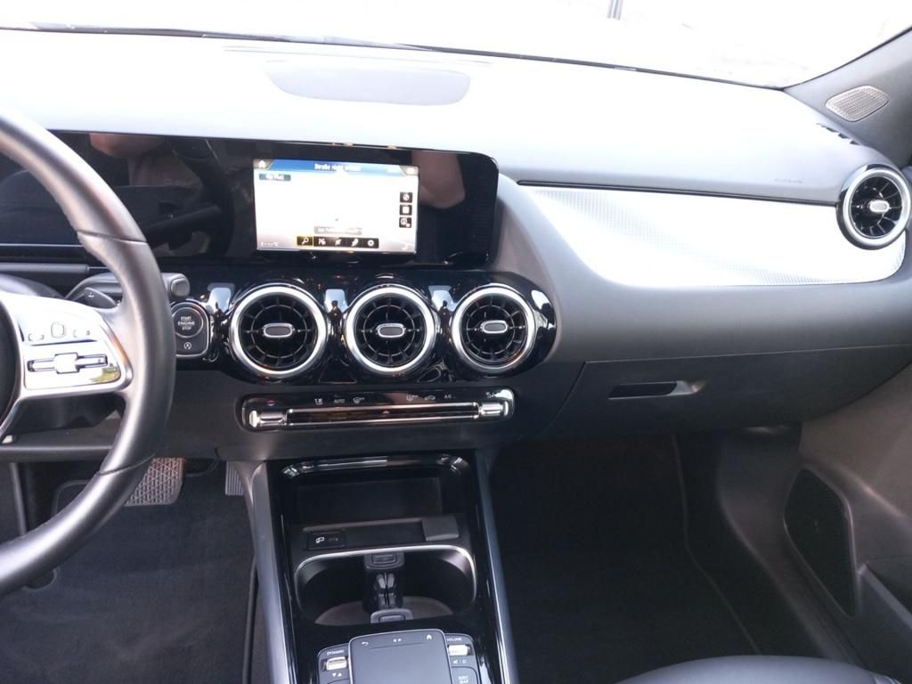 Fahrzeugabbildung Mercedes-Benz GLA 220 d Navi*AHK*PDC*SpurH*el.Heck*Kam.*AUT