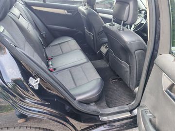 Mercedes C 180 - 12