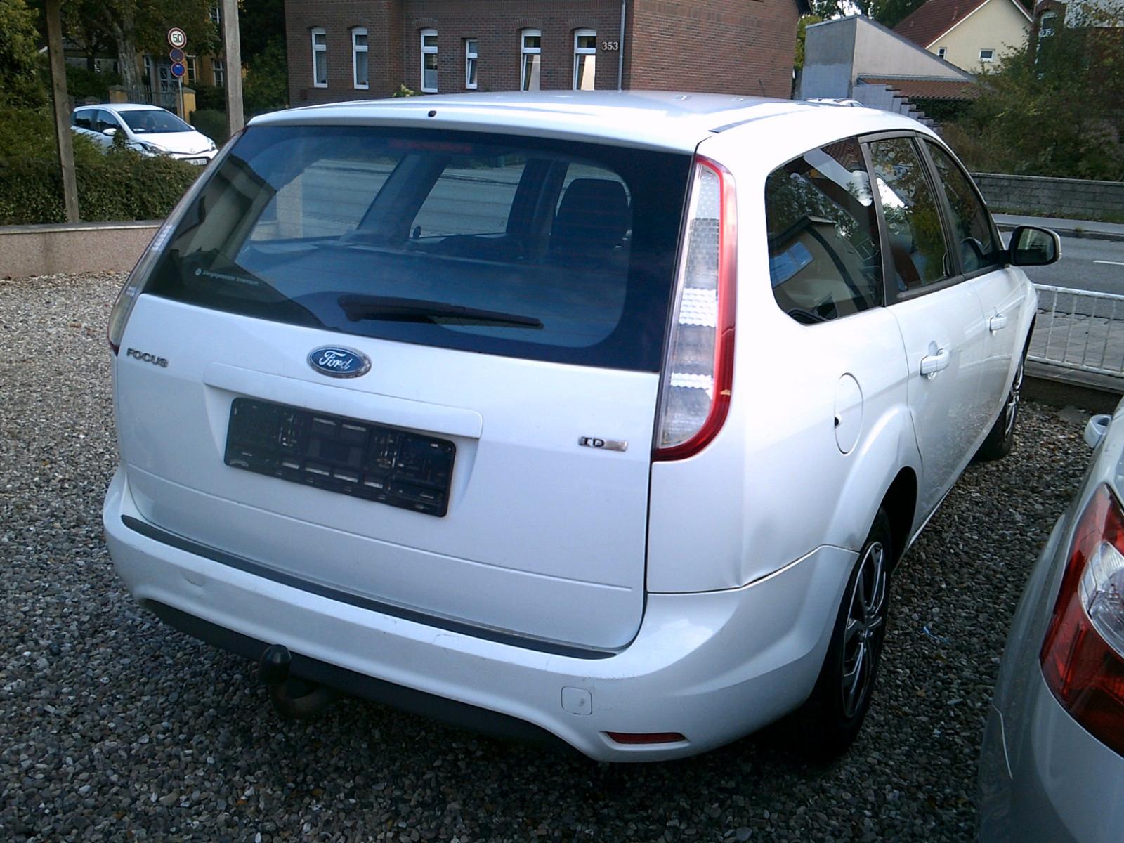Ford Focus 2009 — photo 7