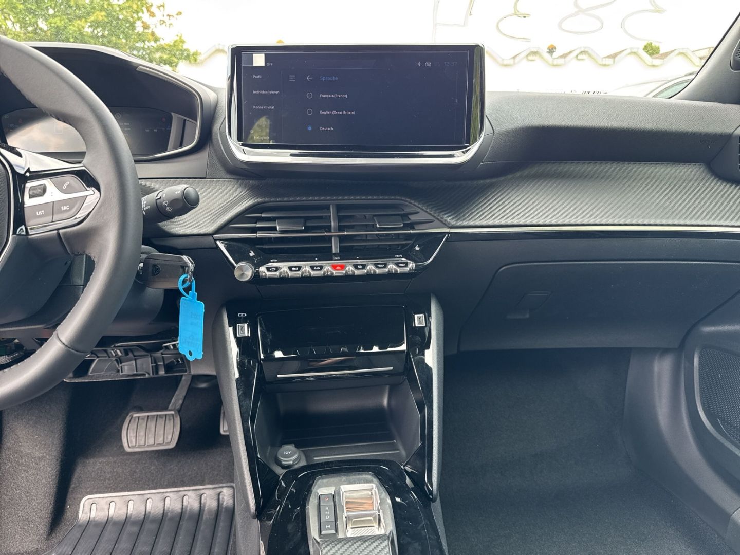 Peugeot 2008 - Bild 11