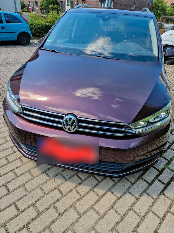 Image of Volkswagen Touran