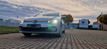Volkswagen Golf - 2