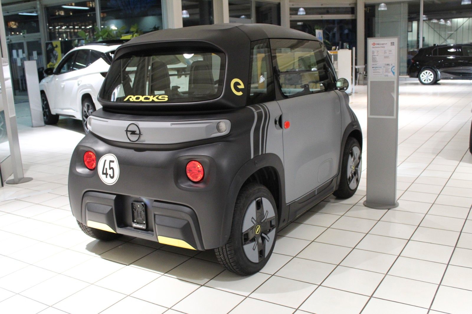 Fahrzeugabbildung Opel Rocks-e Tekno