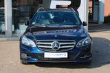 Mercedes-Benz E 250 CDI 4Matic T-Modell Avantgarde Distronic - Mercedes-Benz E 250: Blau