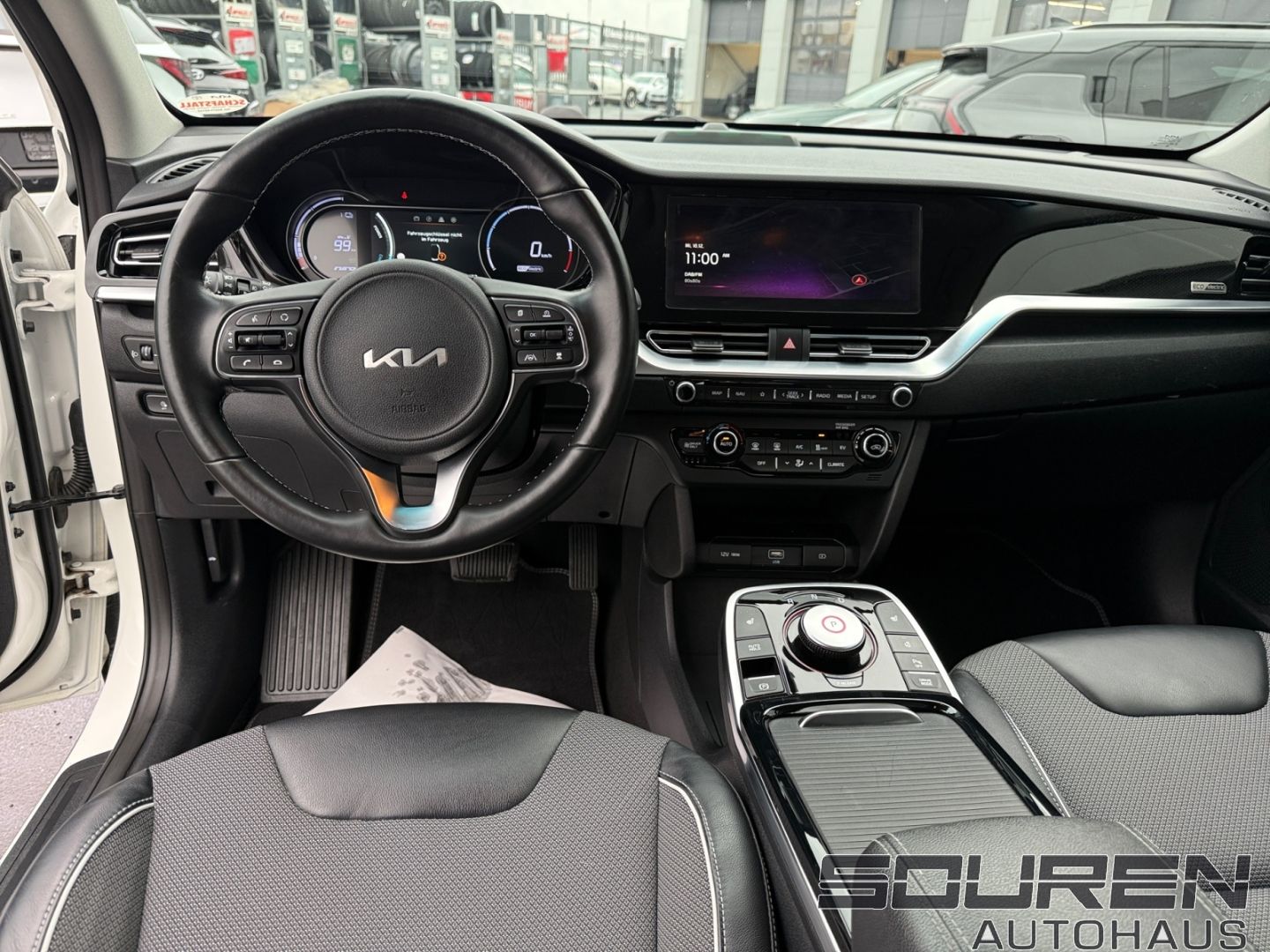 Fahrzeugabbildung Kia Niro EV Vision 204 VISION 3-Phasen-Lader