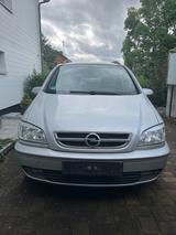 Opel Zafira A 1.8 16V Elegance  - Opel Zafira Elegance mit Benzin-Antrieb