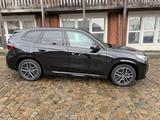 BMW iX1 xDrive30 - - BMW iX1 von privat