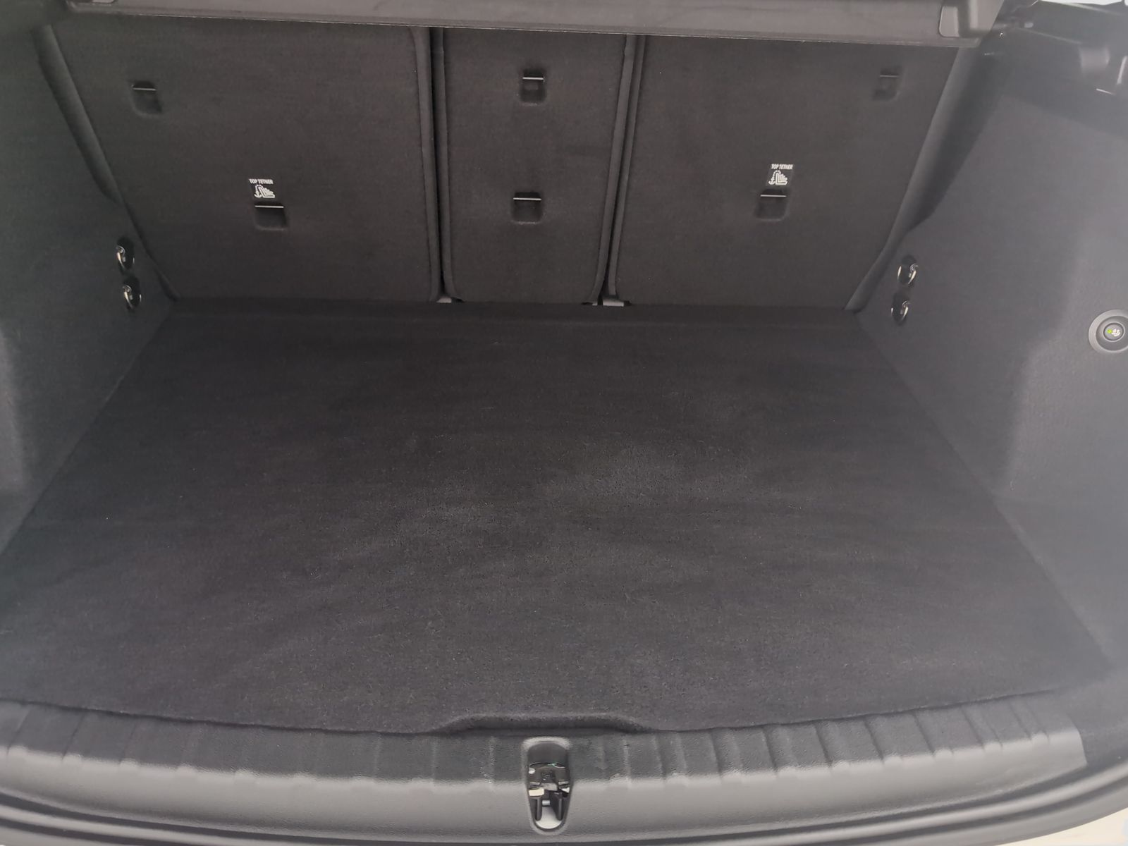 BMW 223 Active Tourer - Bild 16