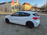 Ford Focus ST (Carbon Schaltknauf, Vollausstattung) - Ford Focus von privat