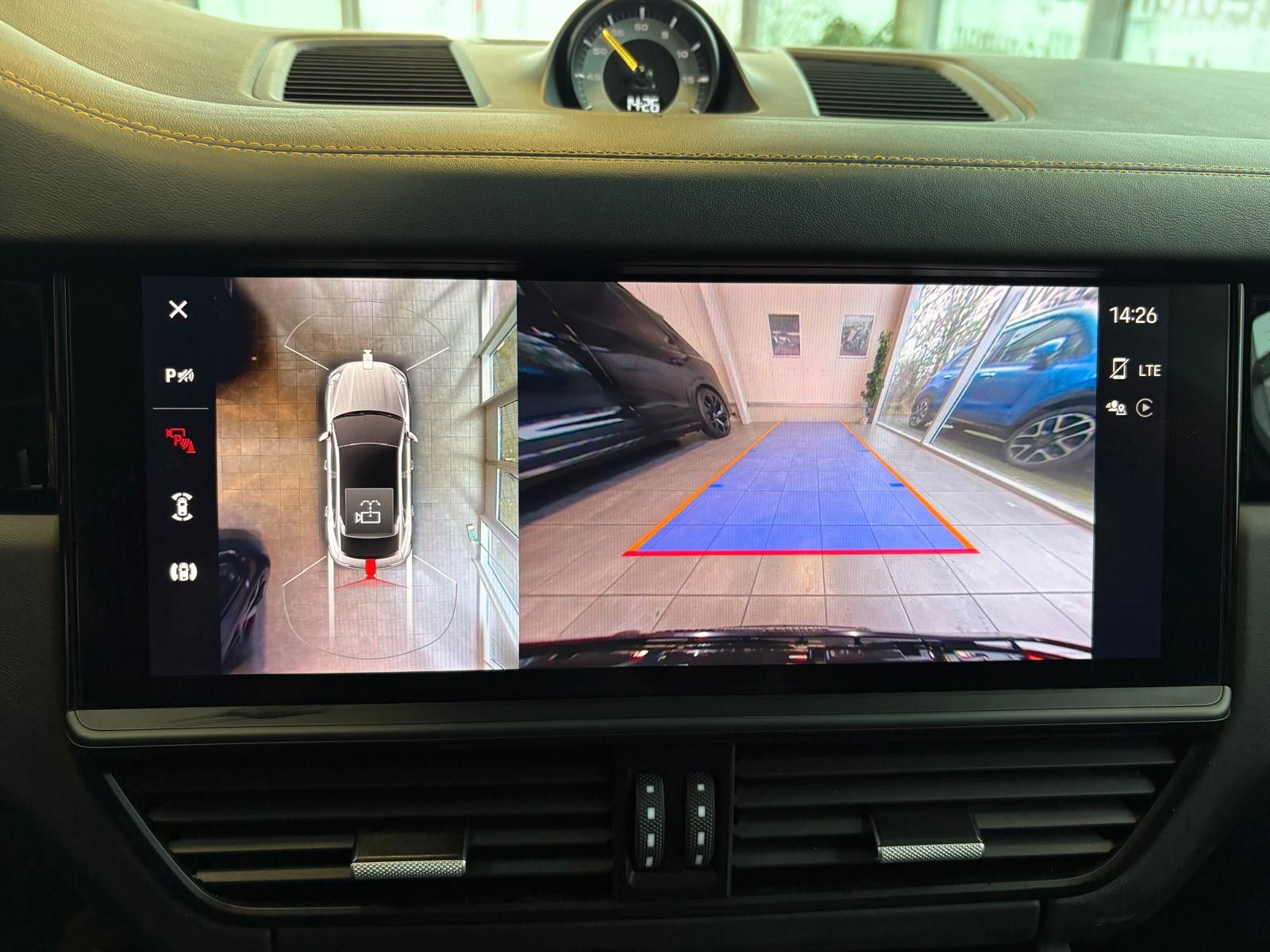 Fahrzeugabbildung Porsche Cayenne Coupe Turbo GT/Burmester/PCCB/Carbon