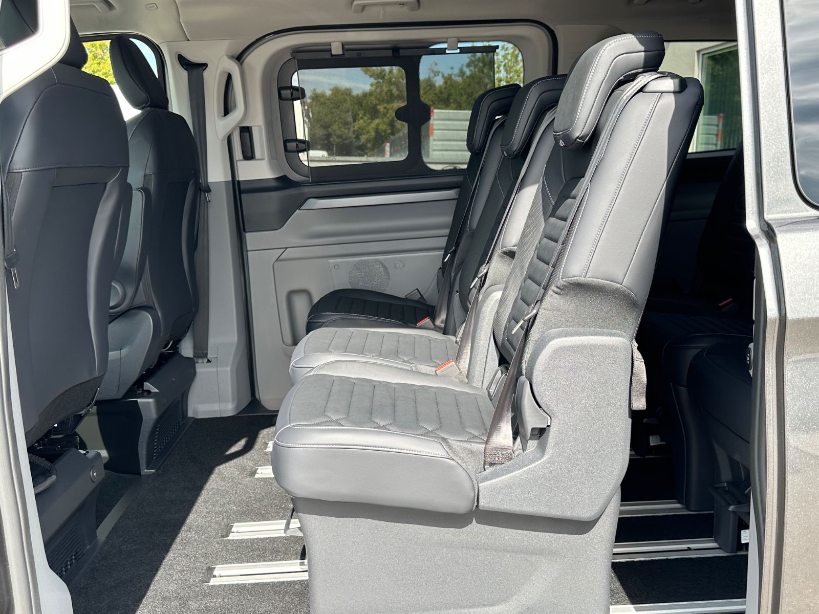 Ford Tourneo Custom - Bild 28