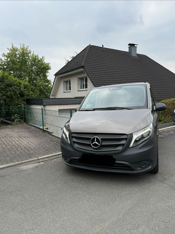Image of Mercedes-Benz Vito