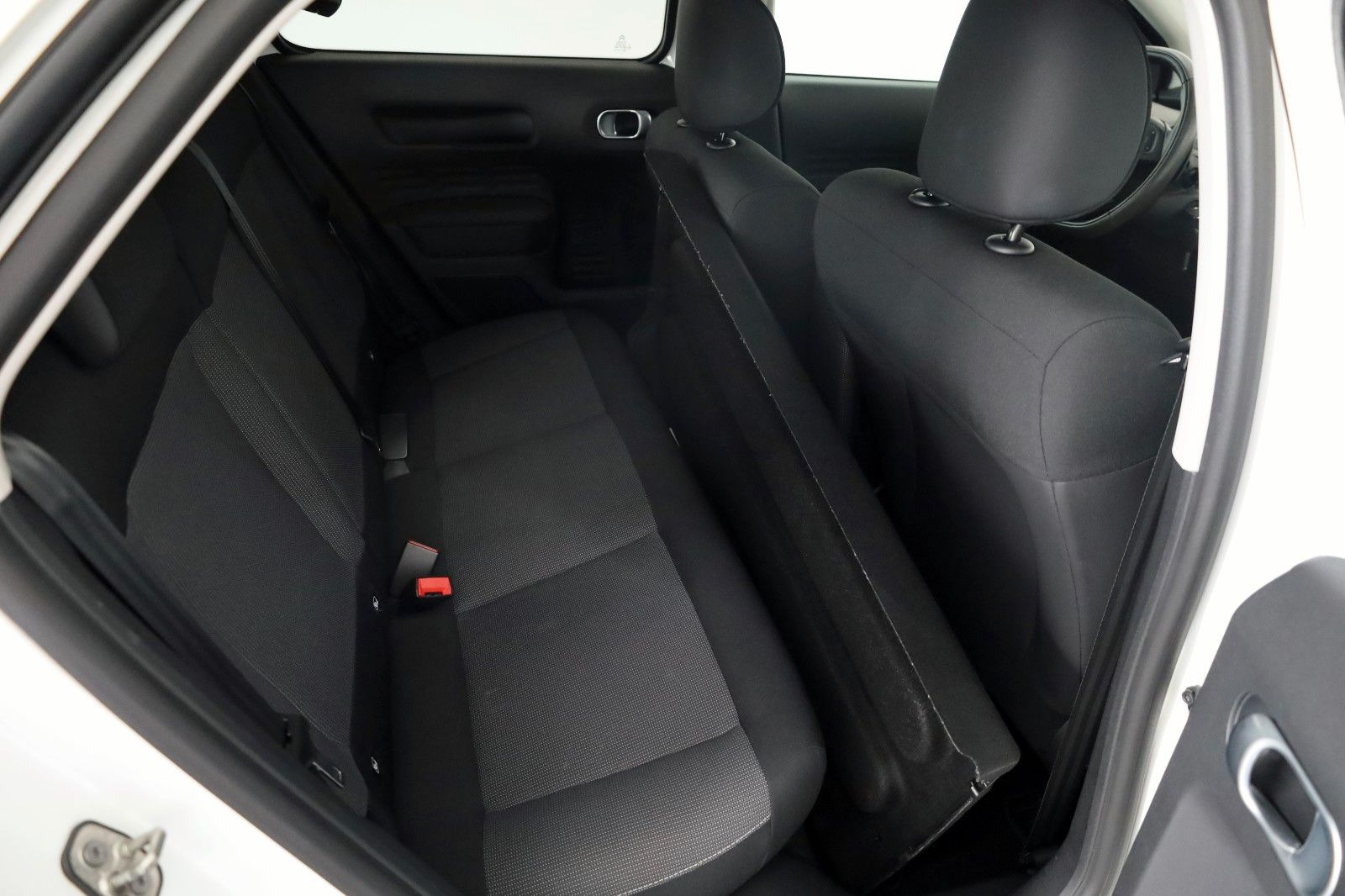 Fahrzeugabbildung Citroën C4 Cactus Shine Navi,SH,PDC,Kamera,ParkAssist