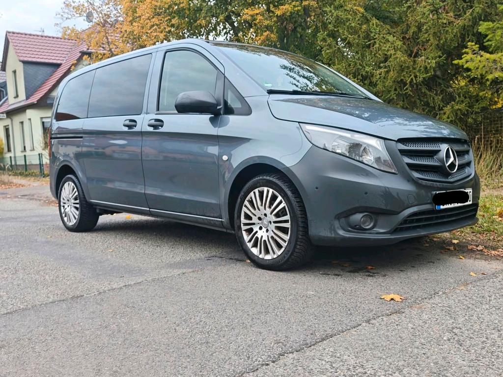 Mercedes-Benz Vito 116 Tourer 8 Sitzer Aus 2015 Scheckheft