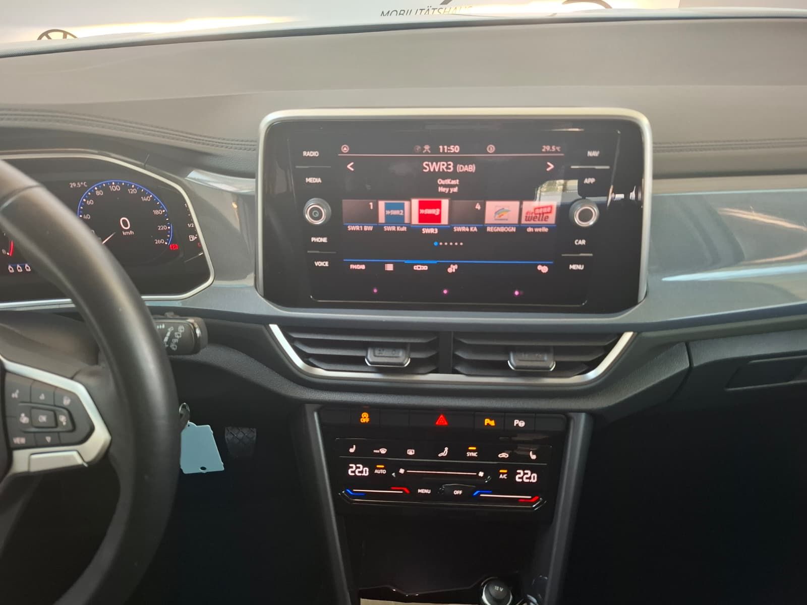 Fahrzeugabbildung Volkswagen T-Roc Style 1.0 TSI +ACC +LED +Park & LaneAssist