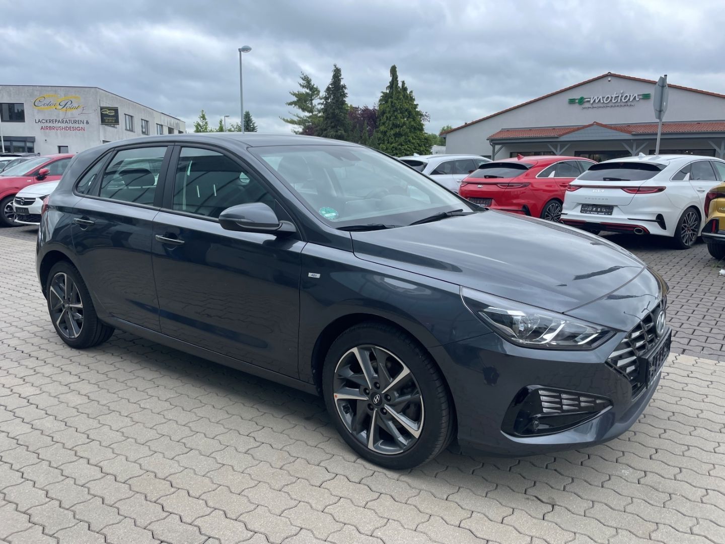 Fahrzeugabbildung Hyundai i30 Trend Mild-Hybrid DAB Kamera SpurhalteAss