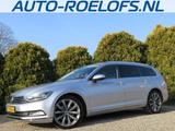 Volkswagen Passat Variant 1.6 TDI Connected + * Panorama * - Volkswagen Passat Variant: 1.6
