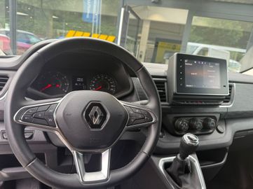 Renault Trafic - 11