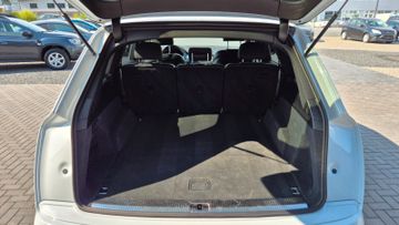 Audi Q7 - 9