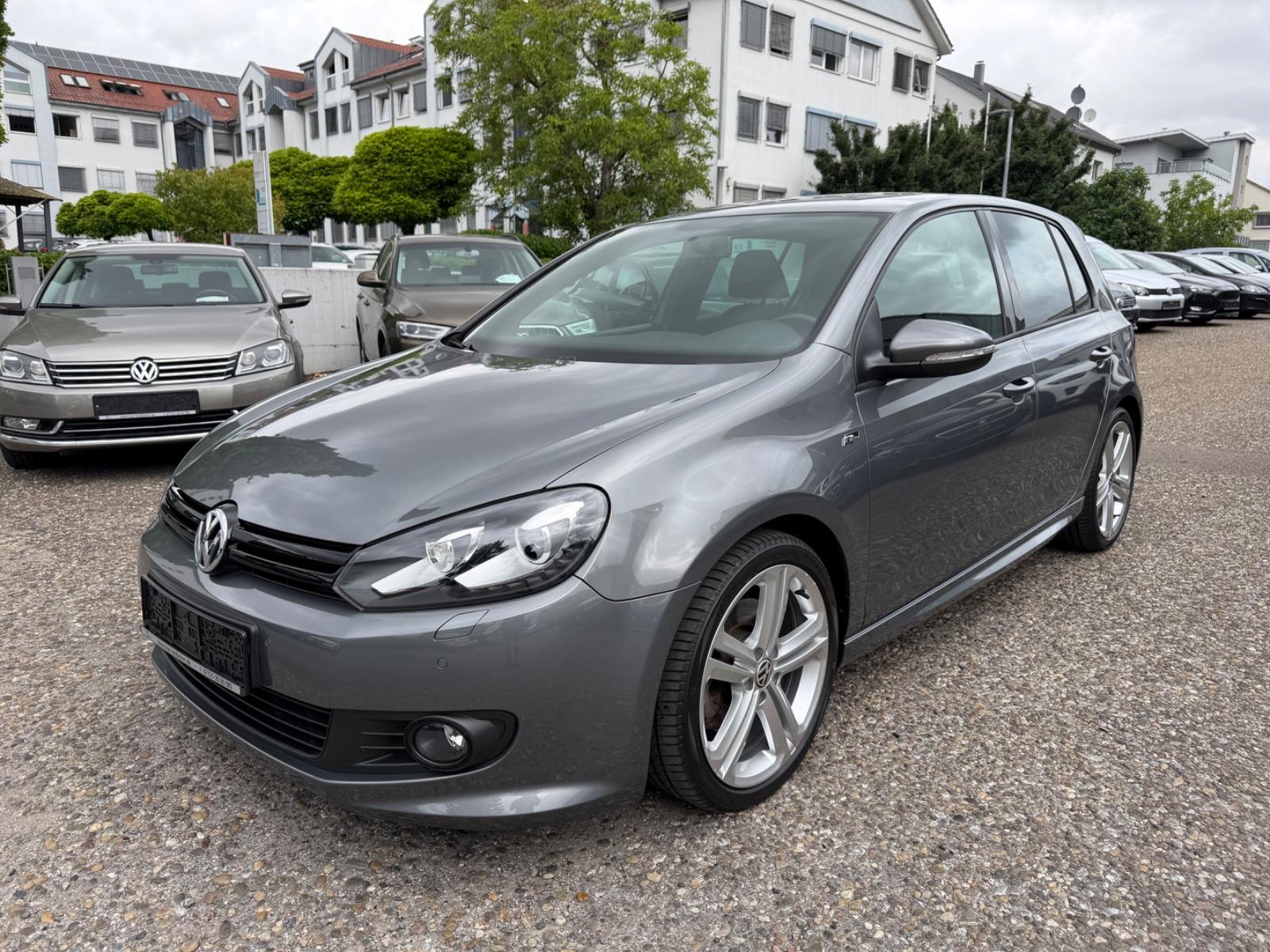 Volkswagen Golf VI Highline*R-Line*2.Hd*Klimaaut.*SHZ*AHK