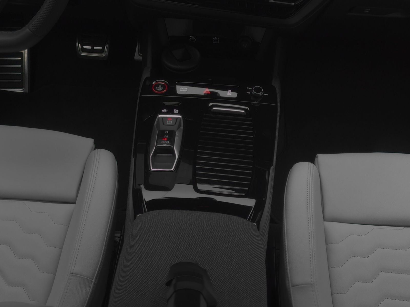 Audi S6 e-tron - Bild 14