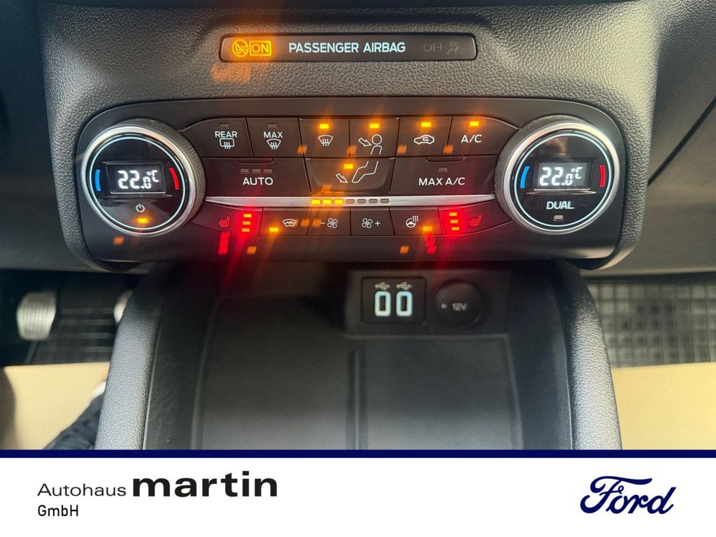 Fahrzeugabbildung Ford Kuga 1.5 ST-Line PDC SHZ KAMERA NAVI AHK ACC LED