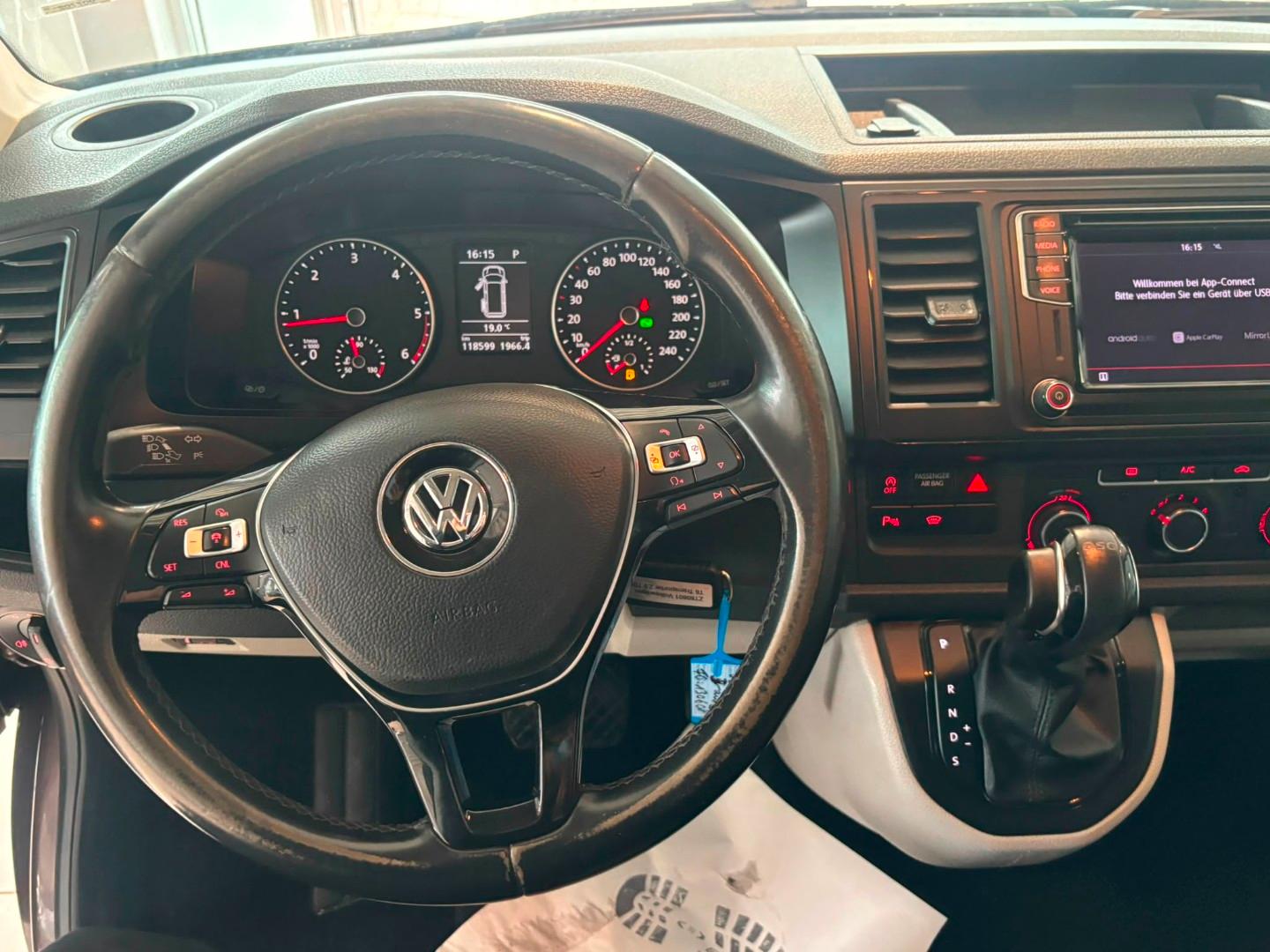 Volkswagen T6 Transporter Kasten lang 4Motion*AHK*Standheiz