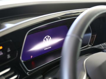 Volkswagen Caddy 1.5 TSI DSG STYLE NAVI STANDHZ 5J GARANTIE