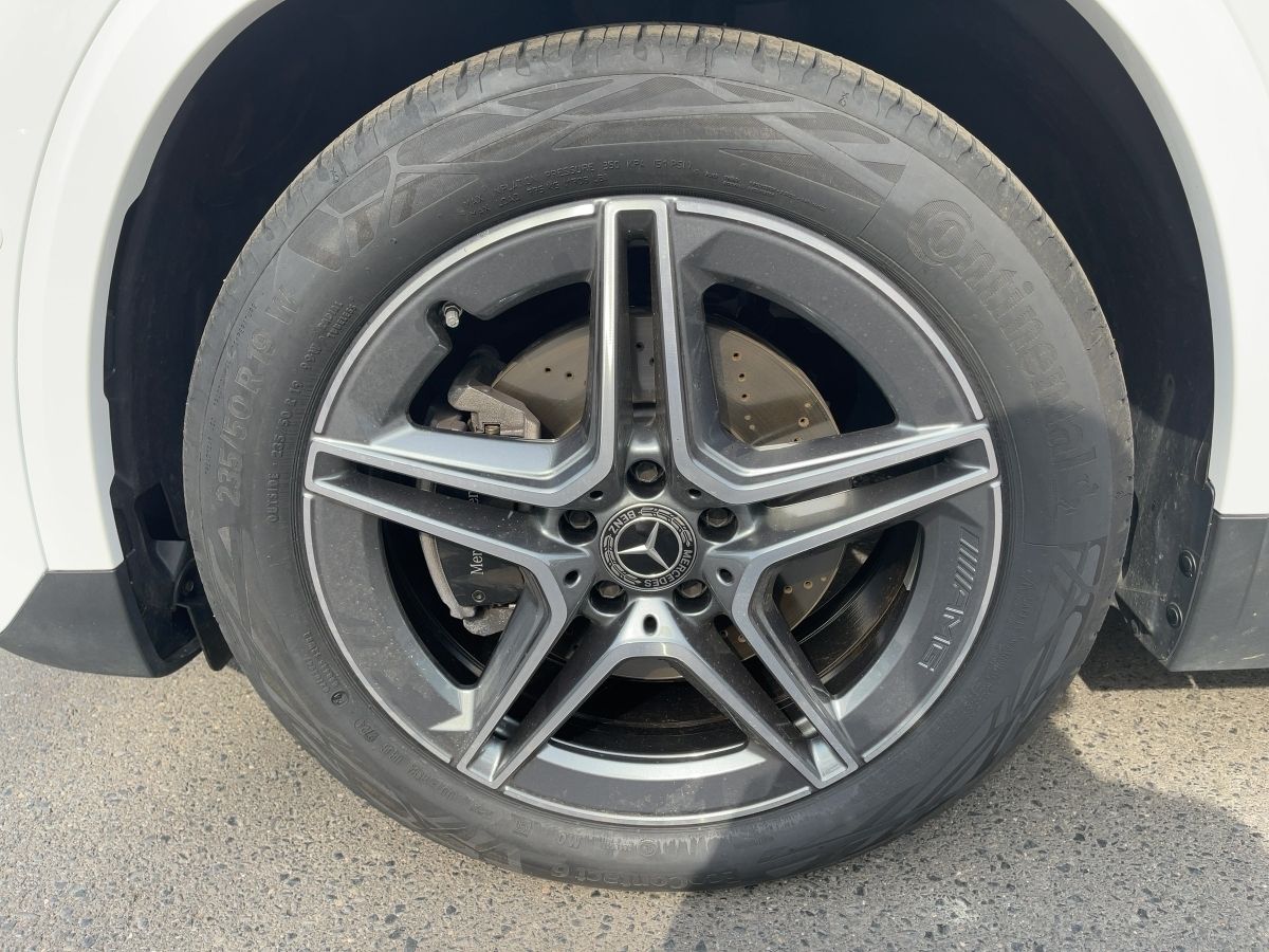 Fahrzeugabbildung Mercedes-Benz GLA 200 d AMG/Night/Pano/Kamera/AHK