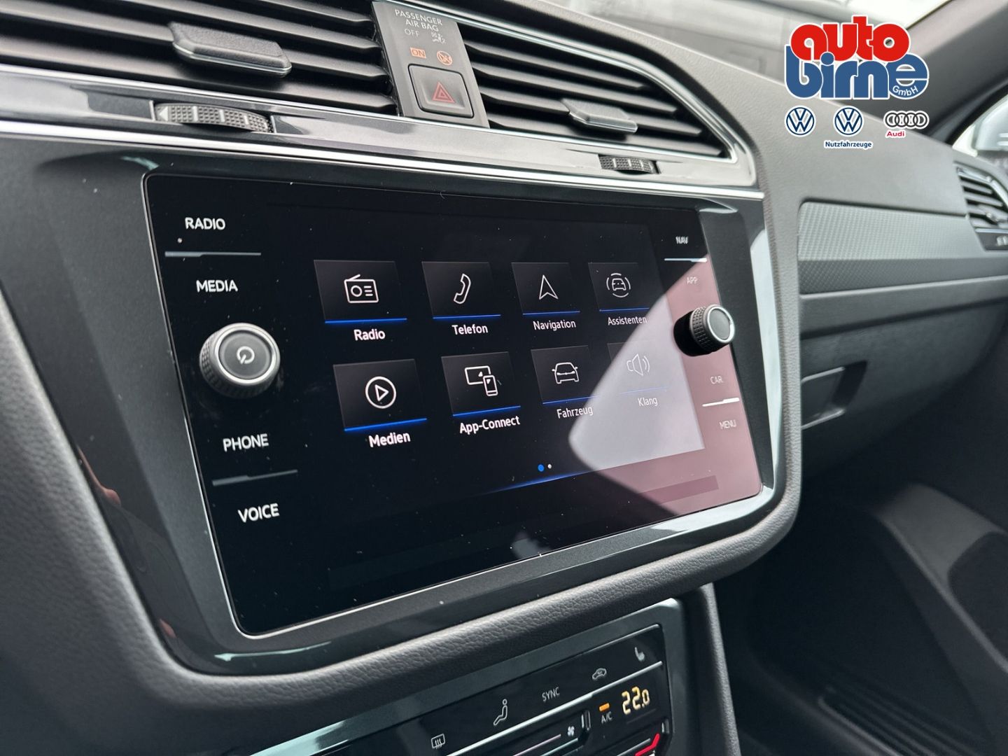 Tiguan R-Line 1.5 TSI BMT  AHK-klappbar Navi Dig