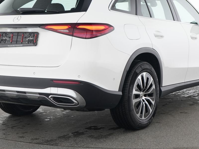 Fahrzeugabbildung Mercedes-Benz GLC 220 d 4M Avantgarde*Pano*Distro*Totwink*Memo