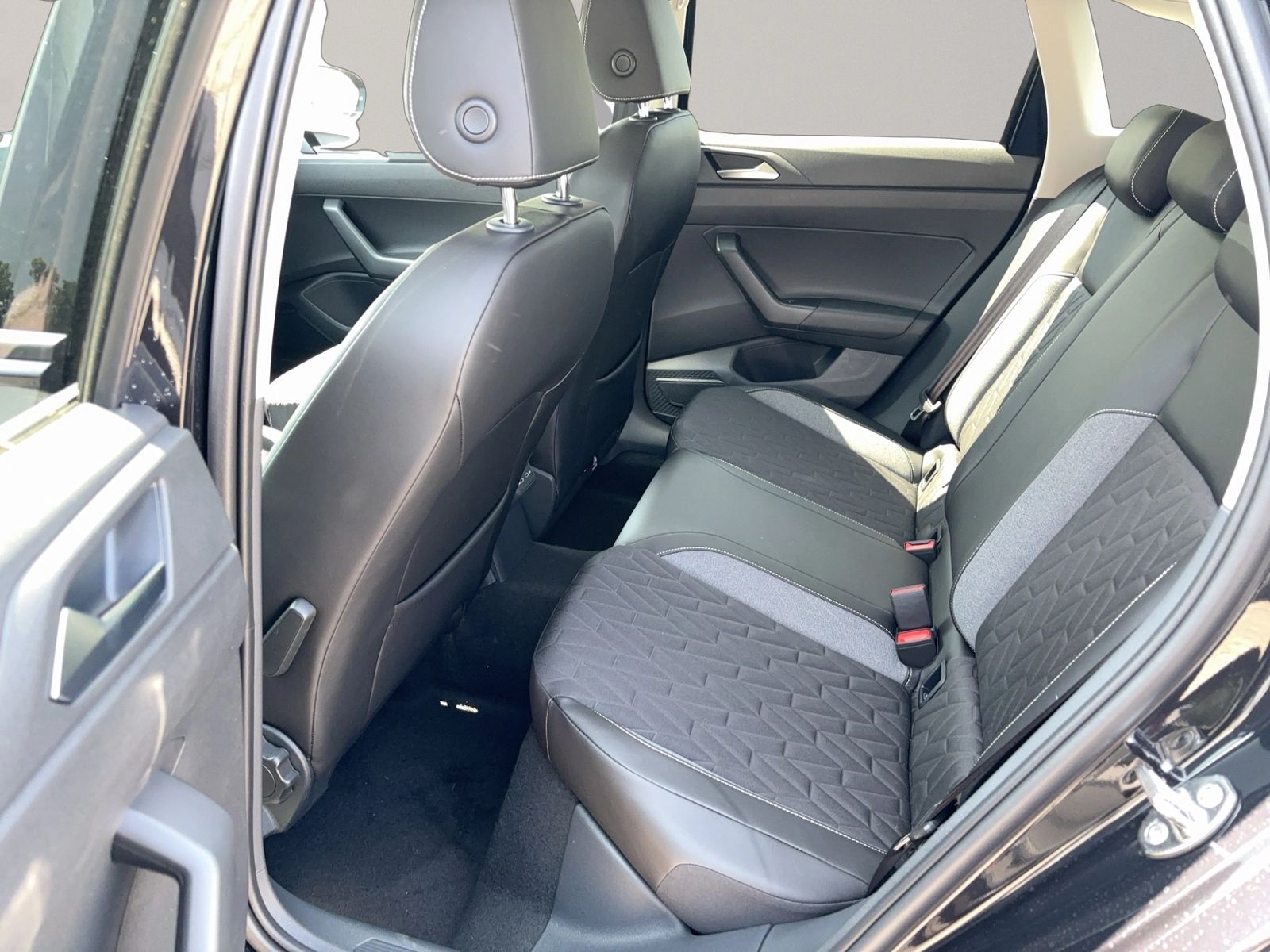 Taigo GOAL 1.0 TSI, ACC, RearView, LED, Shzg, Ap