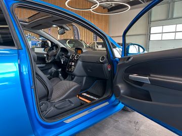 Opel Corsa D OPC *RECARO*LEDER*KliMAAUTOMATIK*