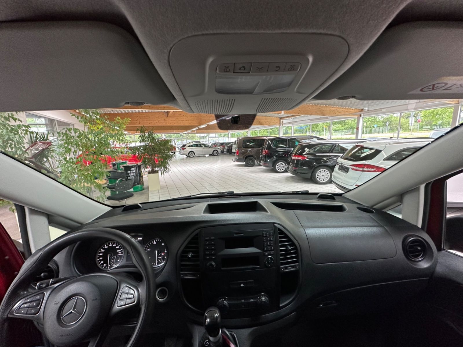 Fahrzeugabbildung Mercedes-Benz Vito Kasten 111 CDI FWD extralang*Klima*Radio