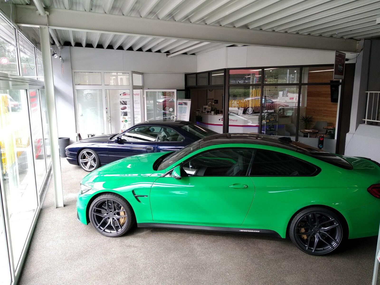 showroom-image-bottom