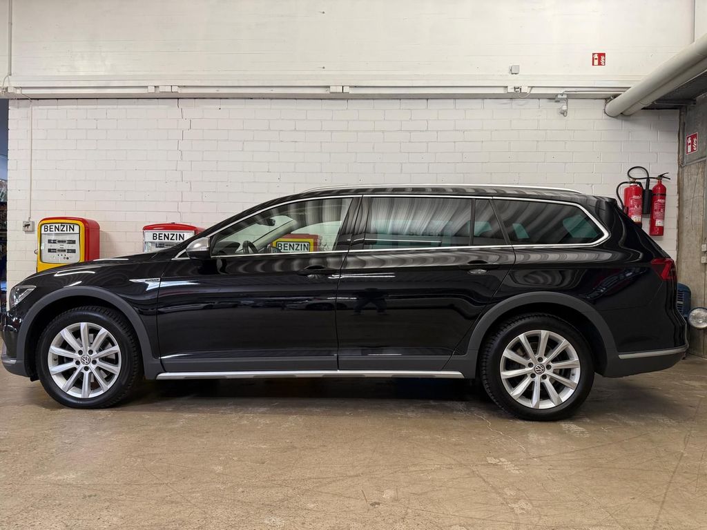 Image of Volkswagen Passat Alltrack