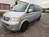 Volkswagen T5 Multivan - Volkswagen T5 Multivan: 8 Sitzer