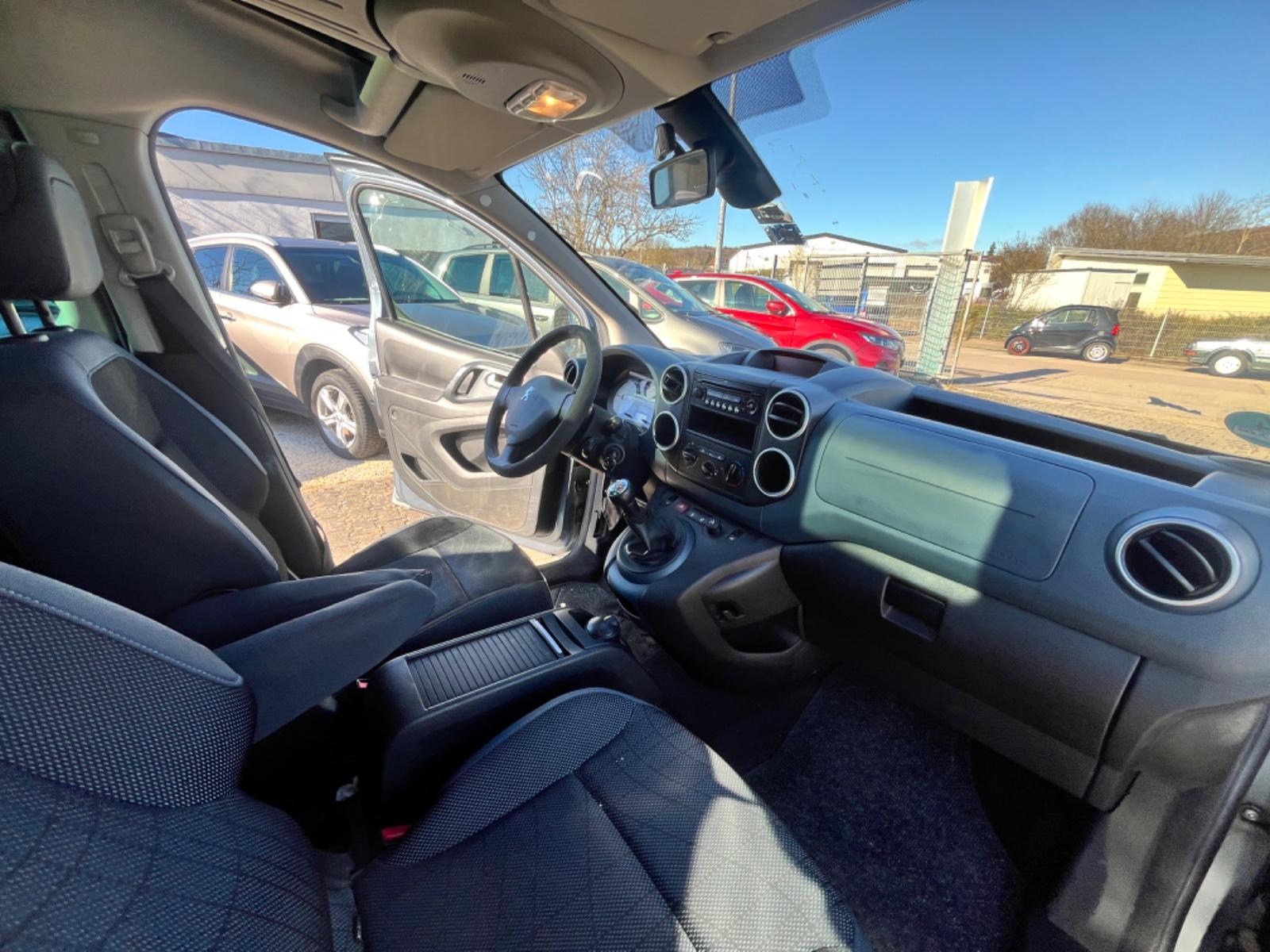 Peugeot Partner Tepee Family /KLIMA/5 Si. /Pano/