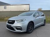 Chrysler Pacifica.Pano-Dach.Leder.Distronic.Klimaaut.LPG.
