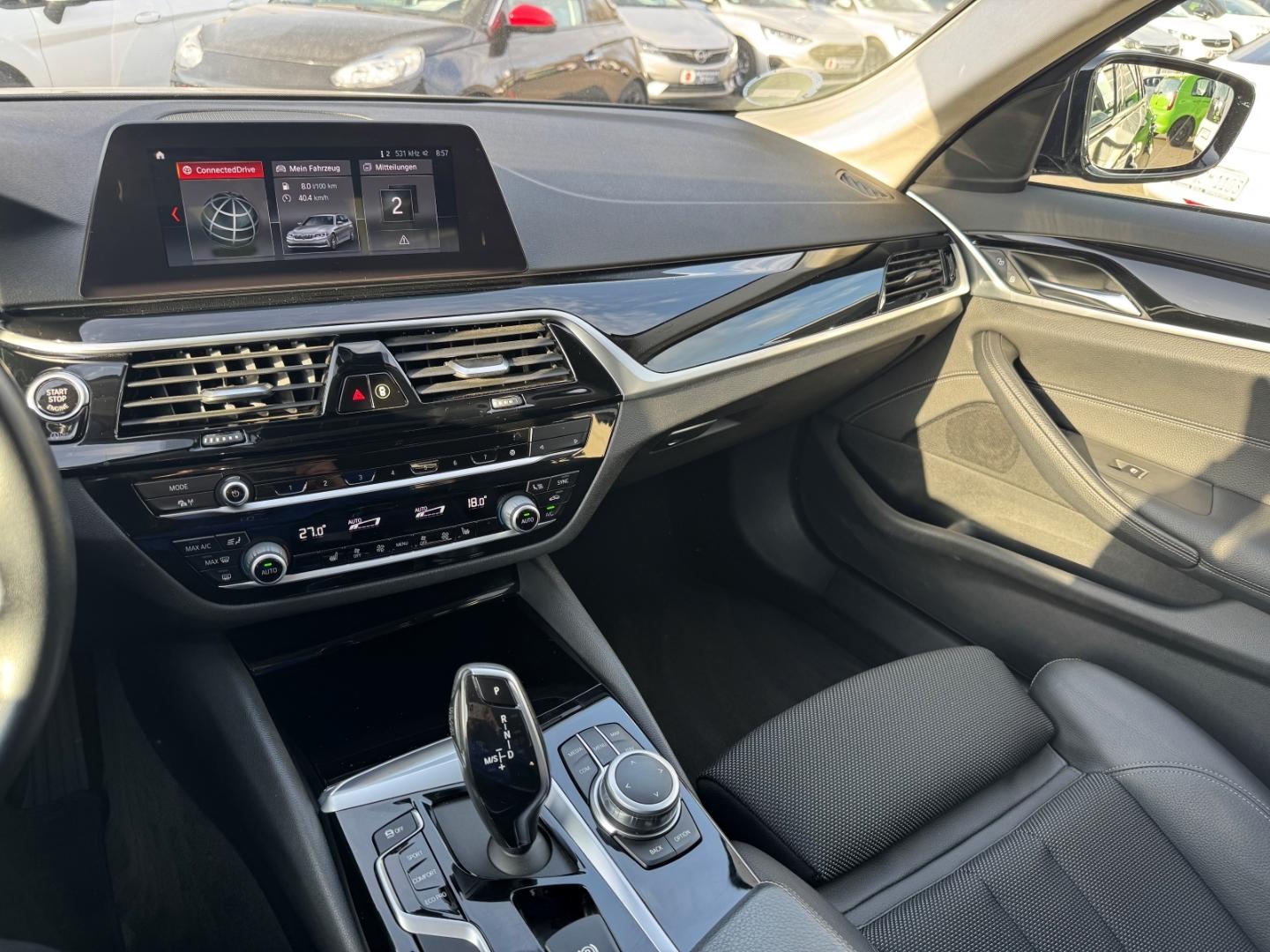 BMW 520 i Sport Line Touring Park-Assistent Luftfede, миниатюра 22