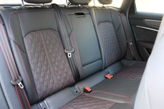 AUDI A6 Avant 50 TDI QUATTRO / SLINE / MATRIX / LED AUDI A6 Avant 50 TDI QUATTRO / SLINE / MATRIX / LED