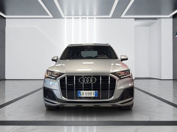 Audi Q7 - 2