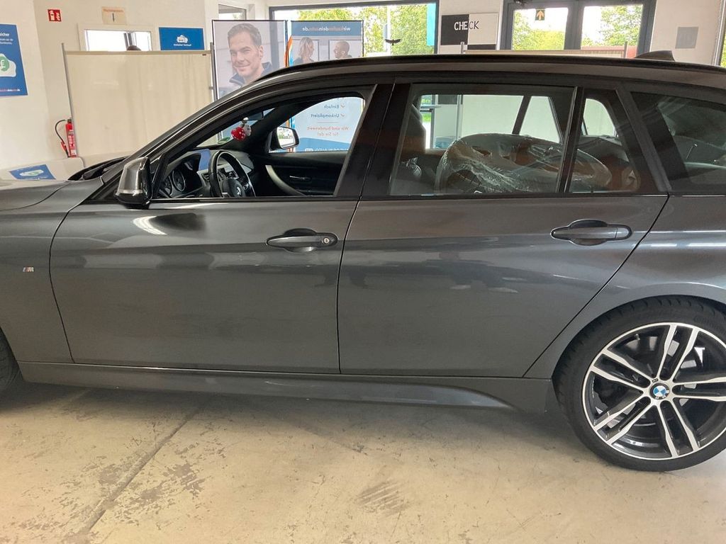 Image of BMW 335
