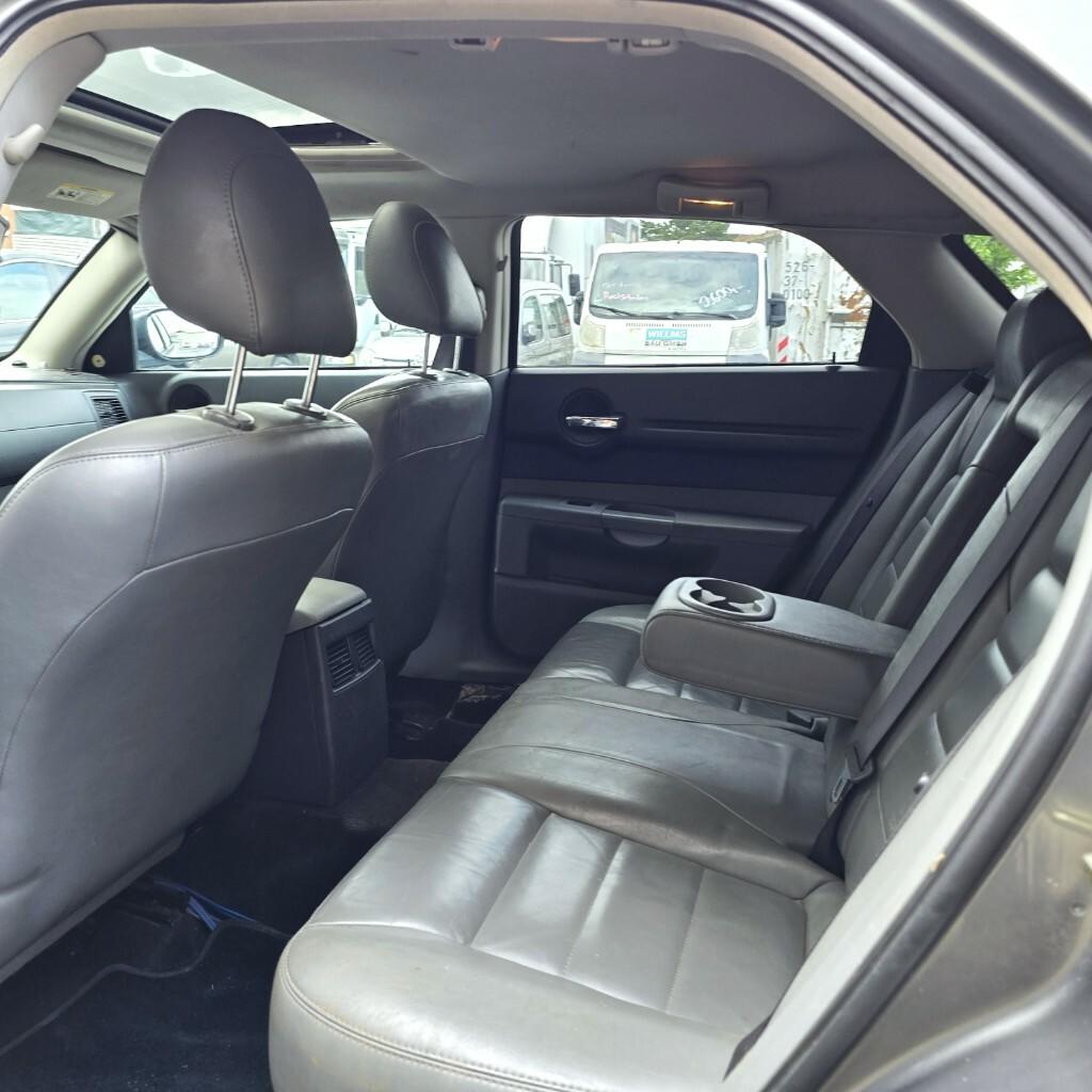 Dodge Magnum 2005 — photo 13