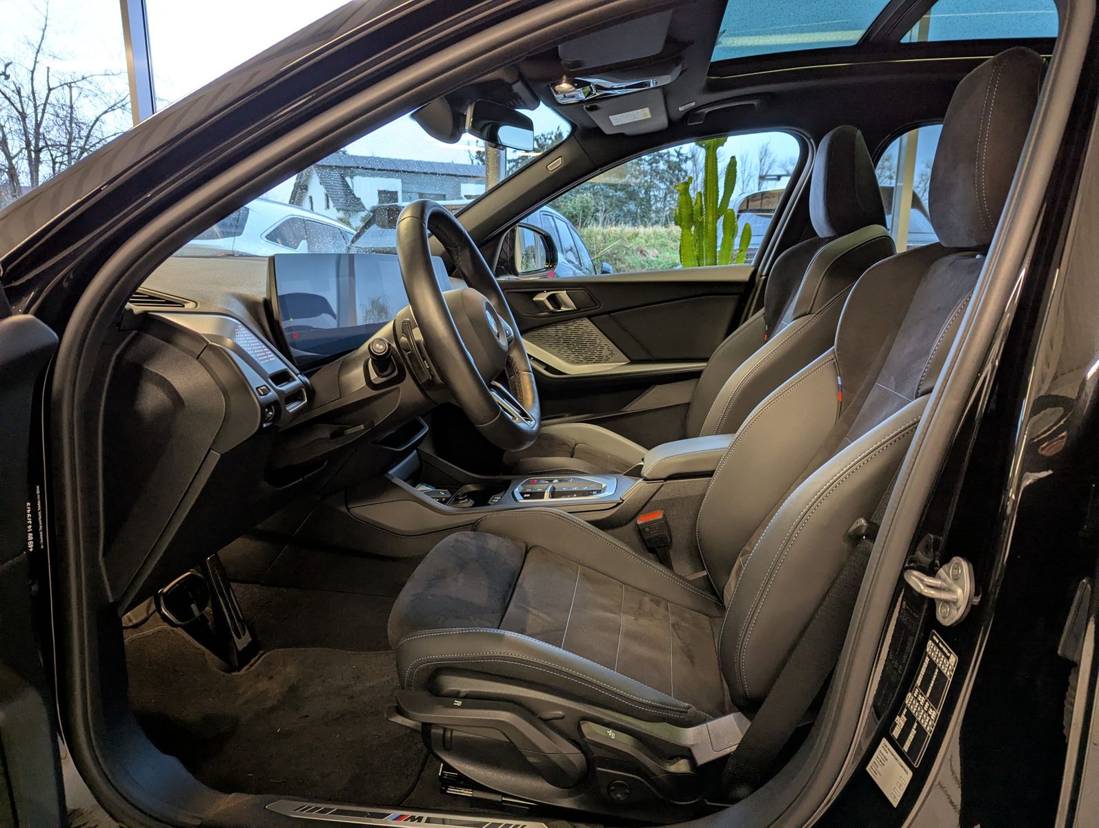 BMW 120 d M-Sport Panorama Driving Assistan-Plus AHK - Image 12