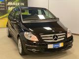 Mercedes-Benz B 180 BlueEFFICIENCY+SITZHEIZUNG+PDC+Checkheft+ - Mercedes-Benz B 180: Blueefficiency