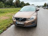 Volvo XC60 D5 AWD TOP AUSTATTUNG - gebrauchte Volvo XC60 aus dem Jahr 2010