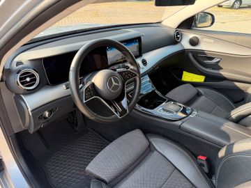 Mercedes E 220 - 10