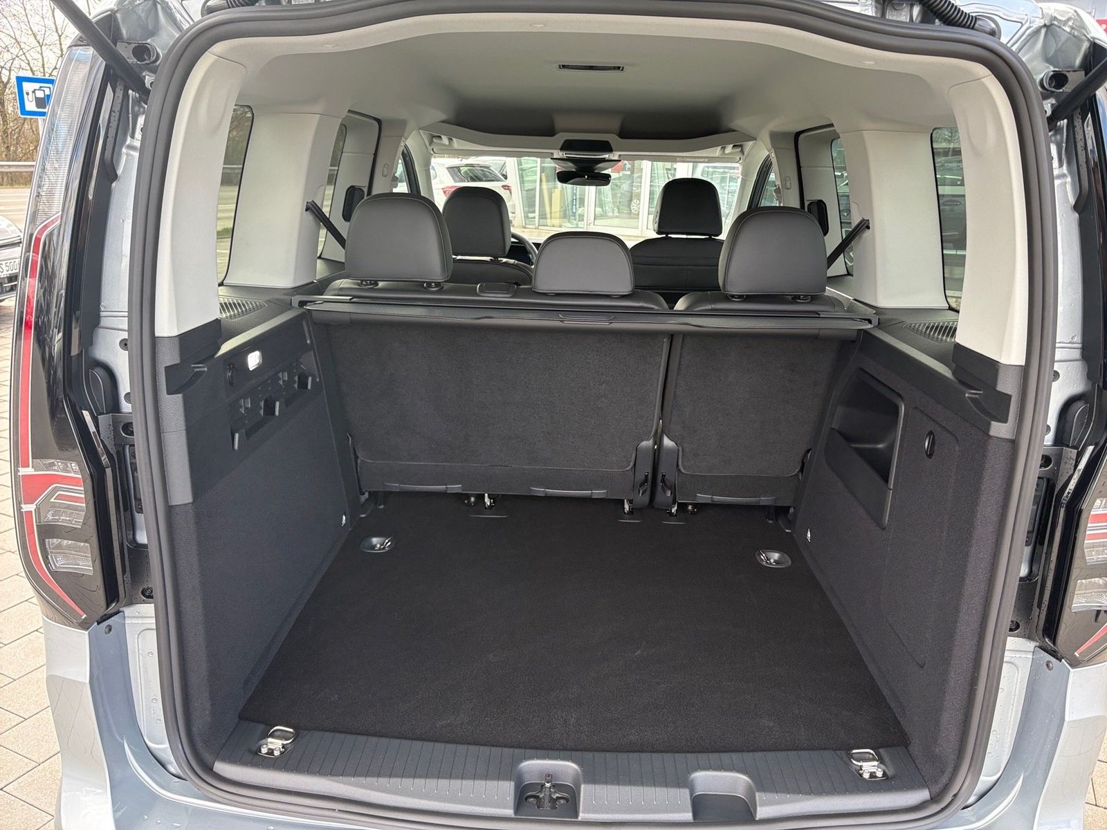 Volkswagen Caddy - Bild 8