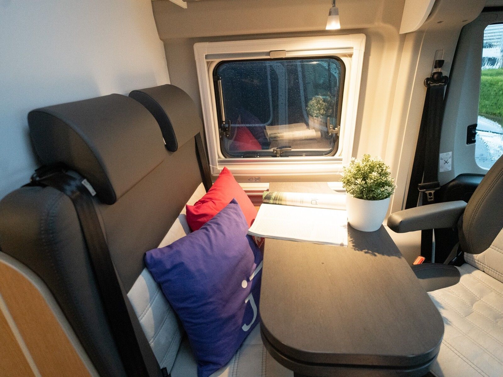 Fahrzeugabbildung Sunlight Adventure Cliff 602 Digital Paket/Chassis Paket!